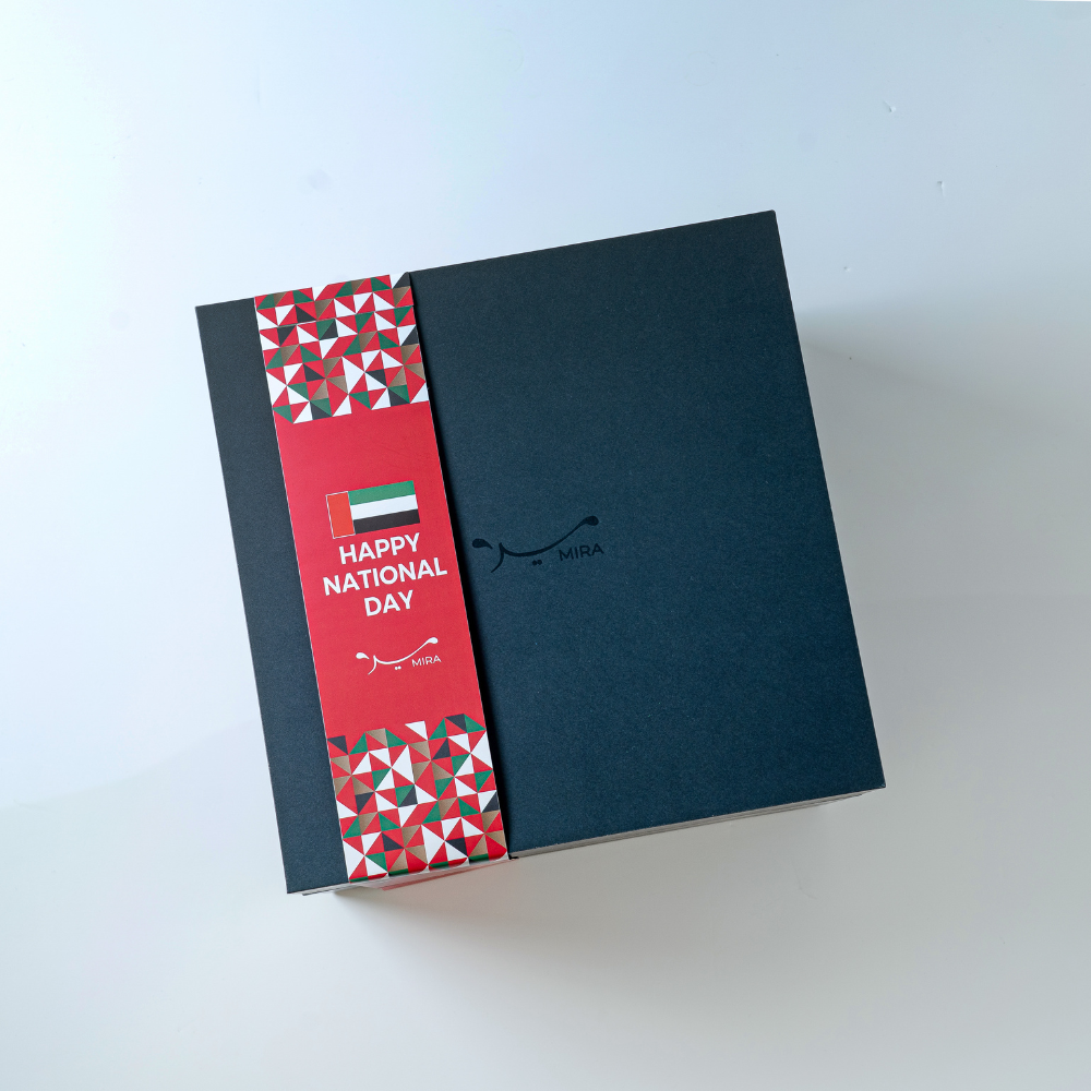 Aziza Gift Box With UAE Sleeve